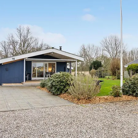 3 Bedroom Amazing In Otterup