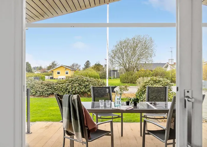 3 Bedroom Amazing In Otterup