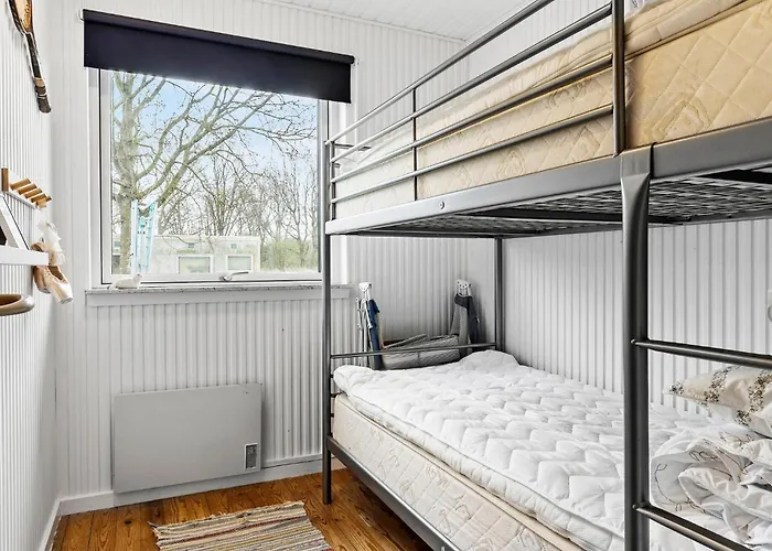 3 Bedroom Amazing In Otterup